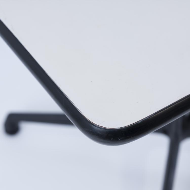 Bild 6 zu Objekt, Side table 'LaFonda', 1961, Charles Eames,Ray Eames, Miller, Herman,  Zeeland, 152B 535