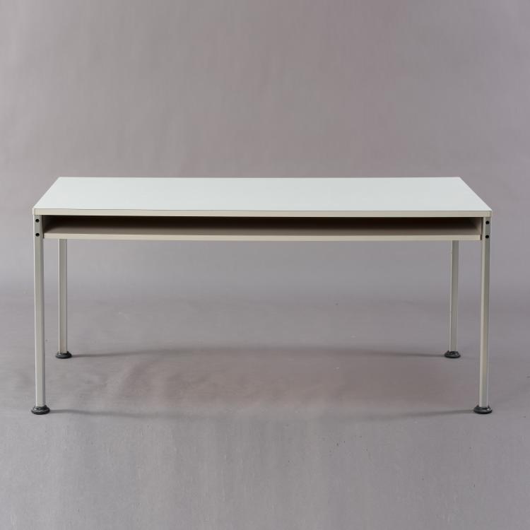 Bild 1 zu Objekt, Desk / table with container '570', 1957, Dieter Rams, Vitsoe, Kronberg, 152B 446