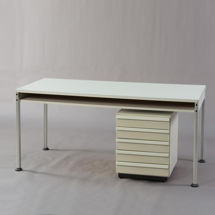 Bild 2 zu Objekt, Desk / table with container '570', 1957, Dieter Rams, Vitsoe, Kronberg, 152B 446