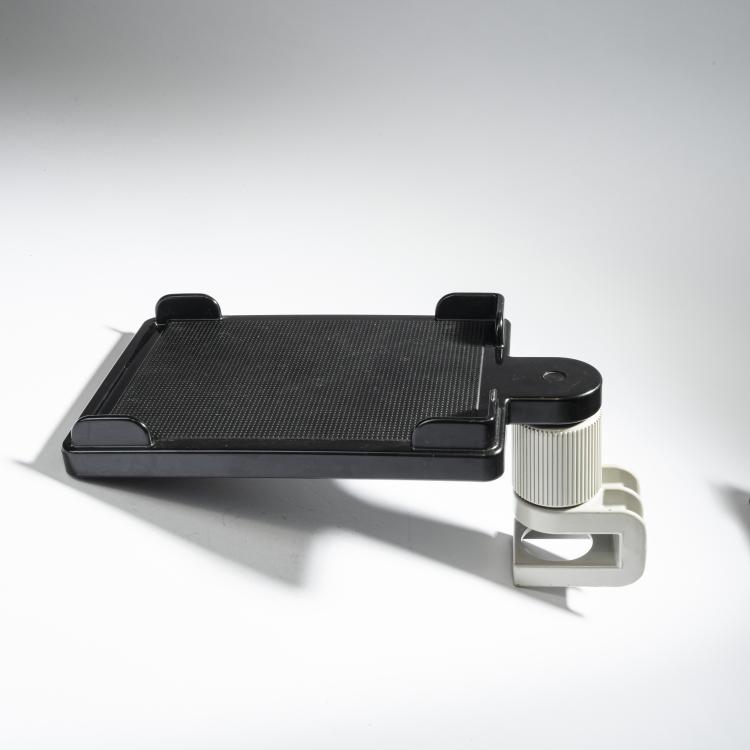 Bild 3 zu Objekt, Ablageset f&uuml;r Arbeitstisch aus der Serie 'Synthesis 45', 1973, Ettore Sottsass, Olivetti, Ivrea, 152A 275