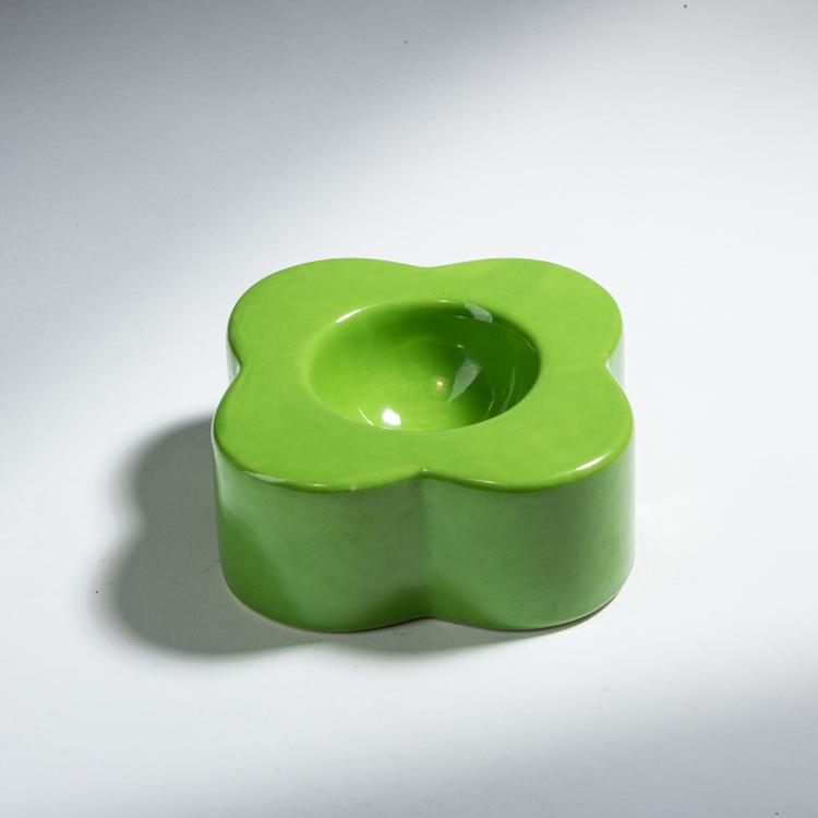 Bild 1 zu Objekt, Aschenbecher 'YP1' aus der Serie 'Terracotta Yantra', 1969, Ettore Sottsass, Design Centre, Mailand, 152A 136