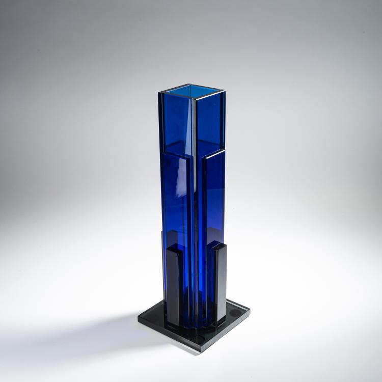 Bild 2 zu Objekt, Vase '2666' aus der Serie 'Oggetti', 1980, Ettore Sottsass, Fontana Arte, Mailand, 152A 101