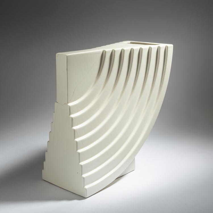 Hauptbild zu Objekt, Vase 'Y31' aus der Serie 'Terracotta Yantra', 1969, Ettore Sottsass, Italien, 152A 141