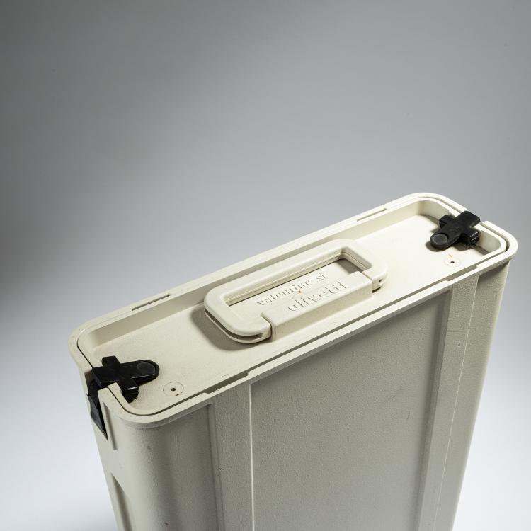 Bild 2 zu Objekt, Typewriter 'Valentine S', 1969, Ettore Sottsass, Olivetti, Ivrea, 152A 202