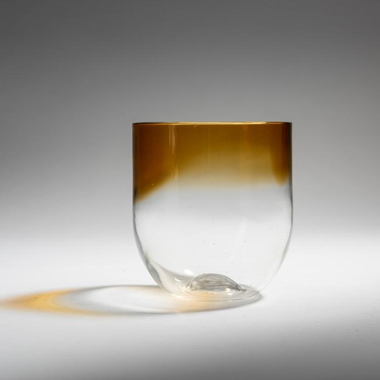 Bild 1 zu Objekt, Small vase, 1966, Tapio Wirkkala, Venini & C., Murano, 152C 668