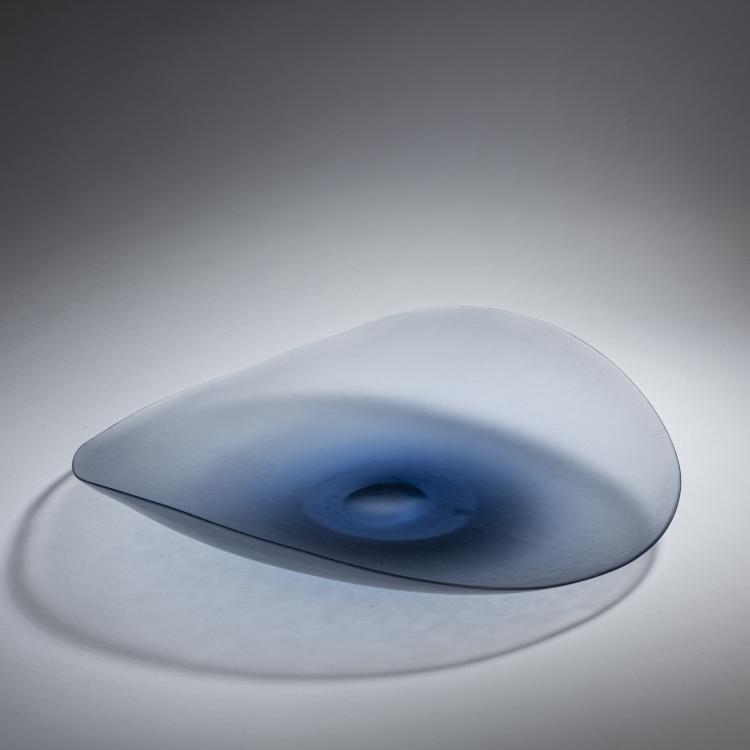 Bild 2 zu Objekt, 'Battuto' bowl, 1959/60, Tobia Scarpa, Venini & C., Murano, 152C 665