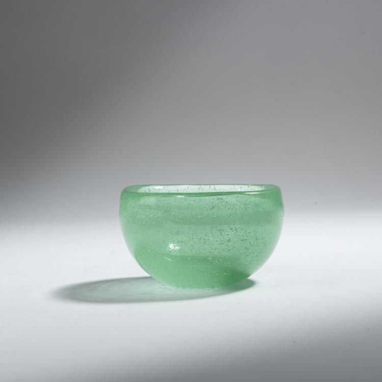 Hauptbild zu Objekt, 'Sommerso a bollicine' bowl, um 1934, Carlo Scarpa, Venini & C., Murano, 152C 618