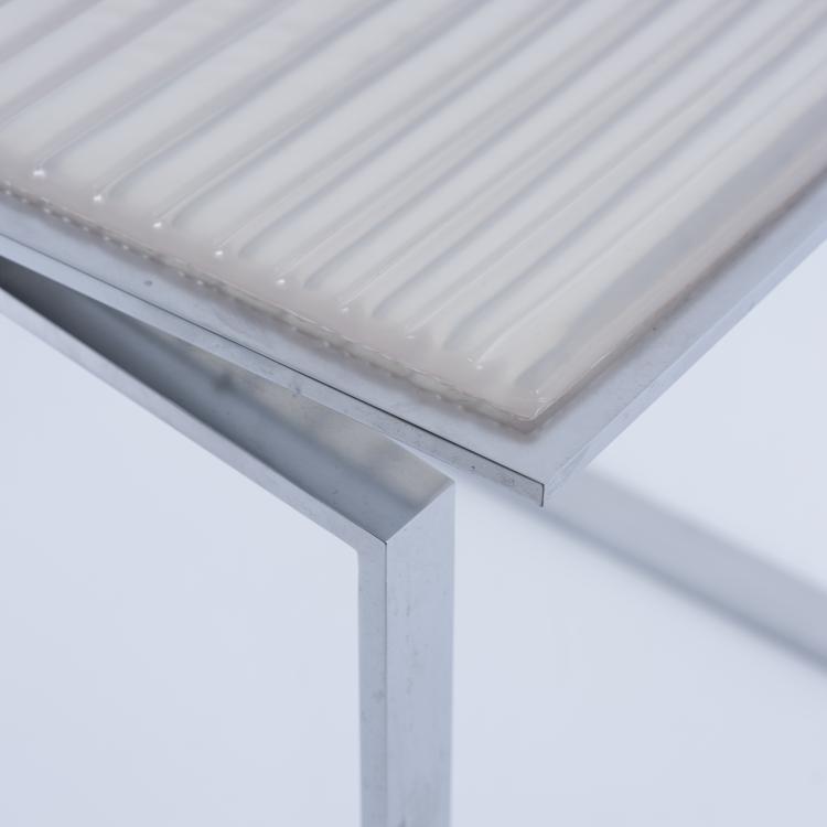 Bild 4 zu Objekt, 'Naiad' stool, 2002, Helmut Jahn,Yorgo Lykouria, ClassiCon, M&uuml;nchen, 152B 600