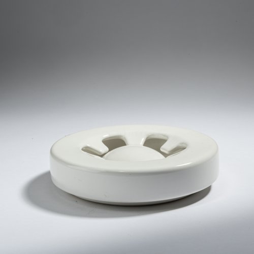 '02' ashtray, 1968