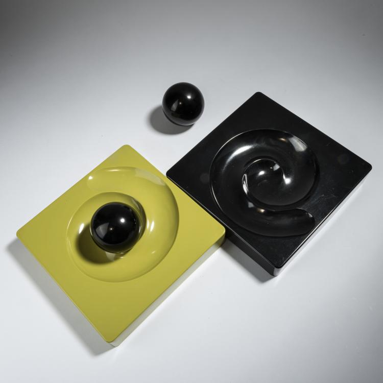Bild 1 zu Objekt, Zwei Aschenbecher 'Spiros', 1969, Eleonore Peduzzi Riva, Artemide, Mailand, 152A 123