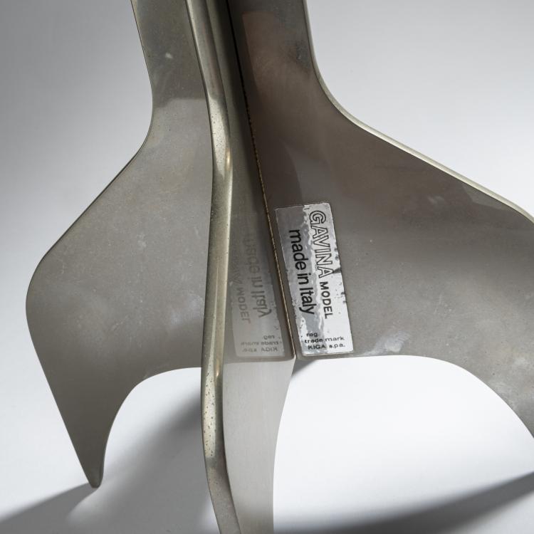 Bild 1 zu Objekt, Two candlesticks, c. 1961, Marcel Breuer, Gavina, Mailand, 152B 488