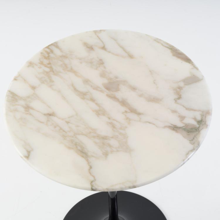 Bild 2 zu Objekt, Zwei Beistelltische 'Pedestal' - '163', 1957, Eero Saarinen, Knoll International, New York, 152B 454