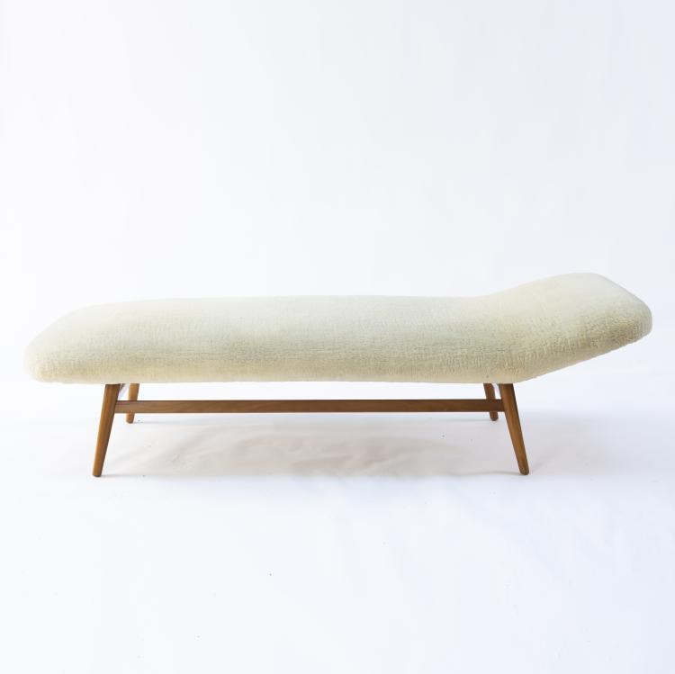 Hauptbild zu Objekt, Day bed, 1950s, Helmut Magg, Deutsche Werkst&auml;tten M&uuml;nchen, 152B 415