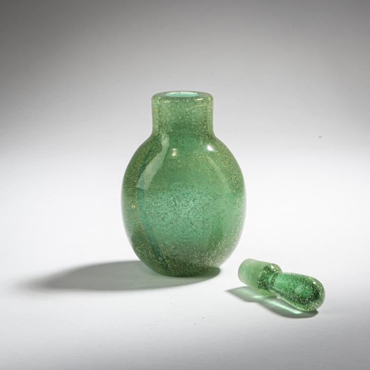 Bild 2 zu Objekt, 'Sommerso a bollicibe' bottle with plug, 1934-36, Carlo Scarpa, Venini & C., Murano, 152C 616