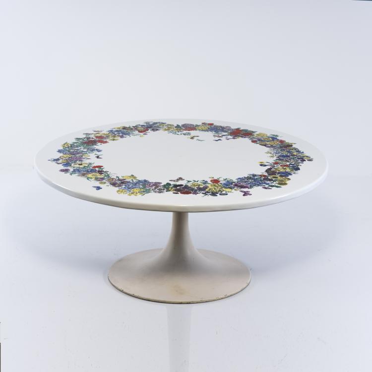 Hauptbild zu Objekt, 'Corona di Fiori' coffee table, 1950 / 60s, Piero Fornasetti, Fornasetti, Mailand, 152A 238