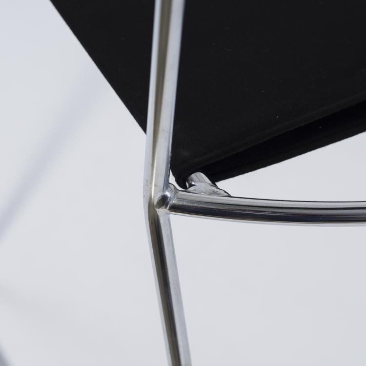 Bild 7 zu Objekt, 12 Stapelst&uuml;hle 'Delfina', 1974, Enzo Mari, Driade, Caorso; Robots, Italien, 152A 294