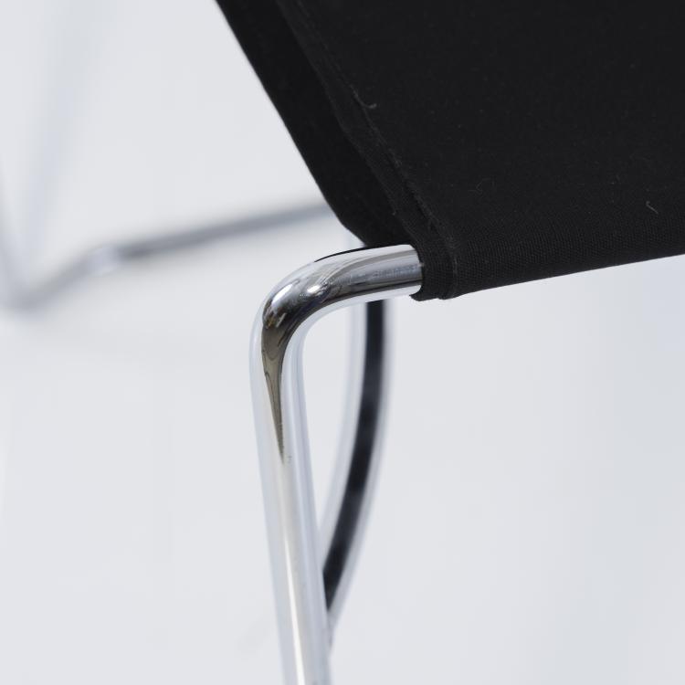 Bild 8 zu Objekt, 12 Stapelst&uuml;hle 'Delfina', 1974, Enzo Mari, Driade, Caorso; Robots, Italien, 152A 294