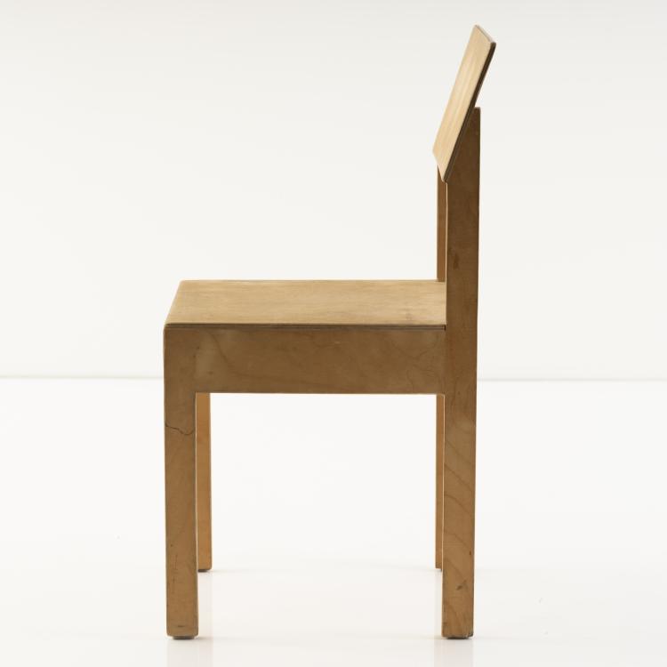 Hauptbild zu Objekt, Kinderstuhl der 'Kinderinsel Hombroich', um 1997, Oliver Kruse, Kruse, Oliver, 152B 580