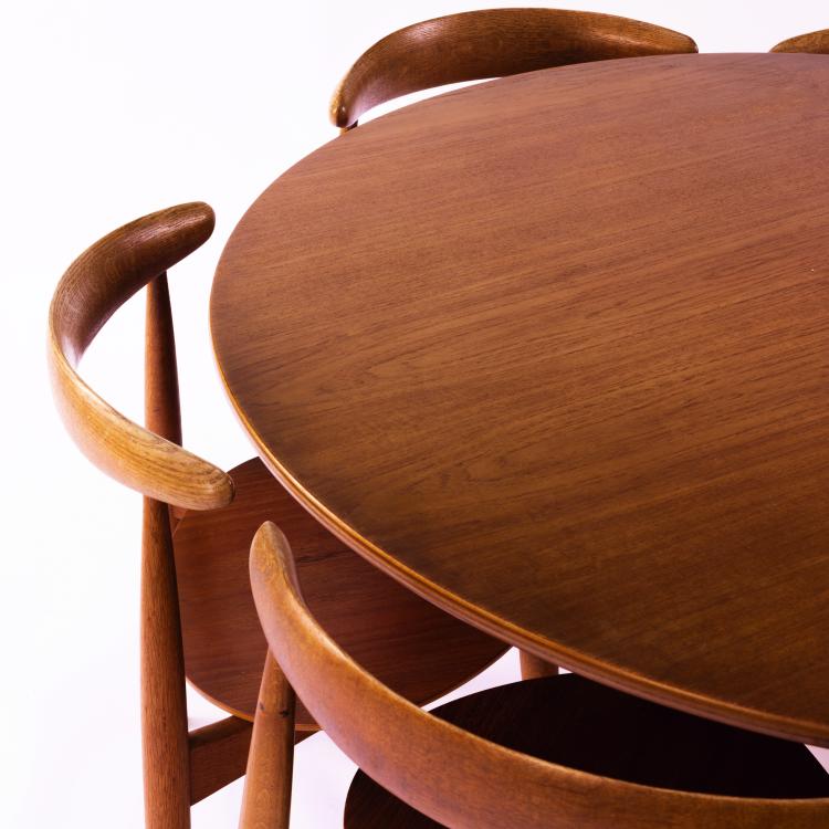 Bild 5 zu Objekt, Tisch '4602' mit sechs St&uuml;hlen '4103', 1952, Hans J. Wegner, Fritz Hansen, Aller&oslash;d, 152B 423