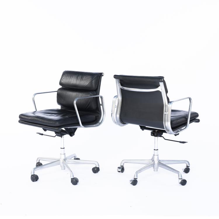 Bild 1 zu Objekt, Set of two 'Soft Pad' desk chairs, 1969, Charles Eames,Ray Eames, ICF, Cadsana; Miller Herman, Zeeland, 152B 557