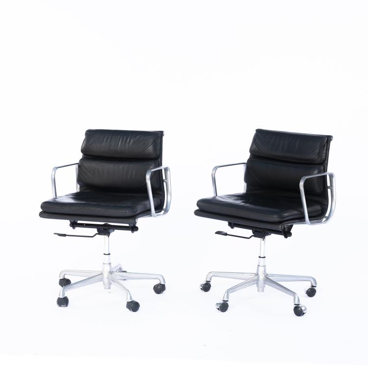 Bild 3 zu Objekt, Set of two 'Soft Pad' desk chairs, 1969, Charles Eames,Ray Eames, ICF, Cadsana; Miller Herman, Zeeland, 152B 557