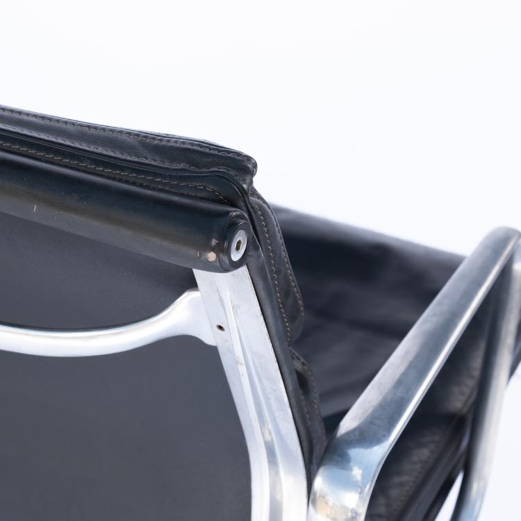 Bild 6 zu Objekt, Set of two 'Soft Pad' desk chairs, 1969, Charles Eames,Ray Eames, ICF, Cadsana; Miller Herman, Zeeland, 152B 557