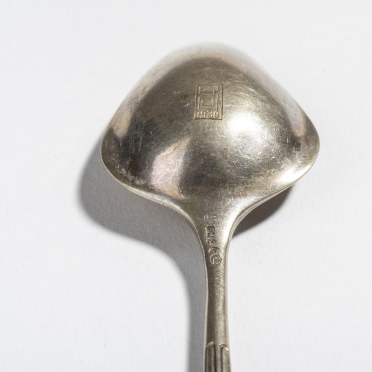 Bild 2 zu Objekt, Cream spoon 'Model I', 1905/06, Henry van de Velde, Koch & Bergfeld, Bremen, 154A 14