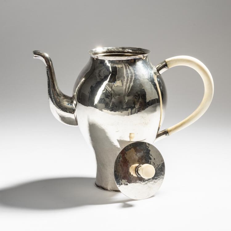 Bild 2 zu Objekt, Coffee pot, 1920s, Deutschland, 153C 697