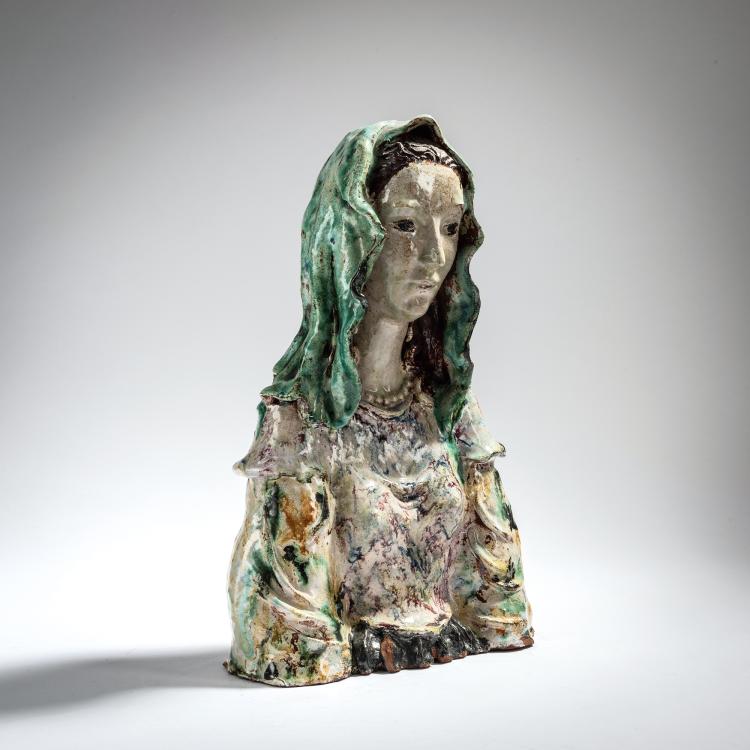 Hauptbild zu Objekt, Woman bust with headscarf, after 1925, Susi Singer, Gr&uuml;nbach, 153C 482