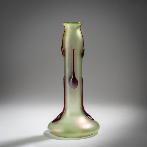 Tall 'Phänomen' vase, 1901