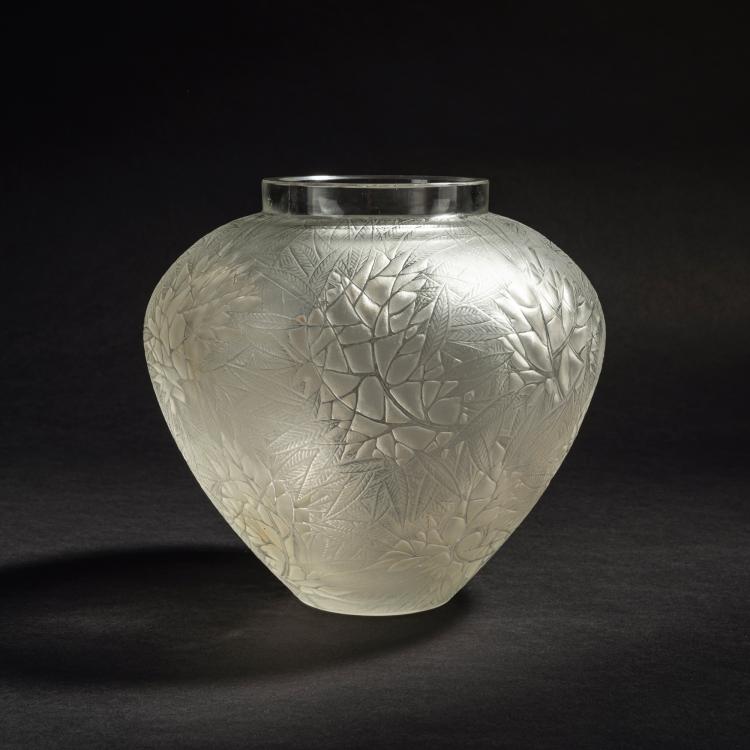 Hauptbild zu Objekt, Vase 'Esterel', 1923, Ren&eacute; Lalique, Lalique, Ren&eacute;, Wingen-sur-Moder, 153A 18