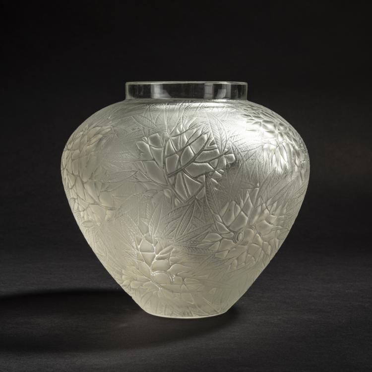 Bild 1 zu Objekt, Vase 'Esterel', 1923, Ren&eacute; Lalique, Lalique, Ren&eacute;, Wingen-sur-Moder, 153A 18