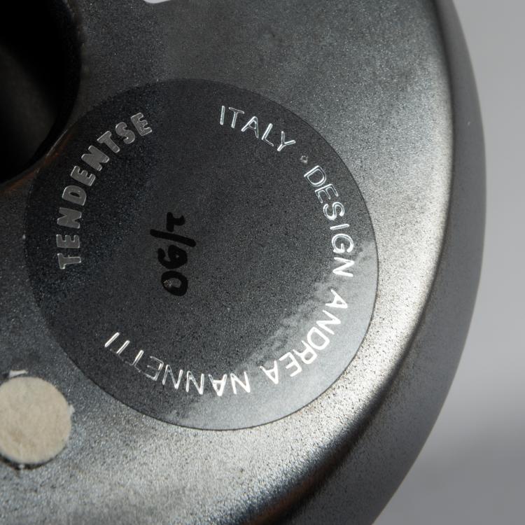 Bild 3 zu Objekt, 'Lirio' vase, 1985, Andrea Nannetti, Alessi Tendentse, Crusinallo, 152A 304