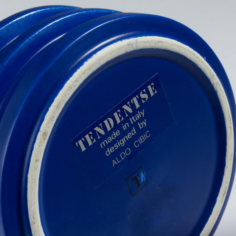 Bild 3 zu Objekt, Vase 'Portafiore', 1985, Aldo Cibic, Alessi Tendentse, Crusinallo, 152A 302