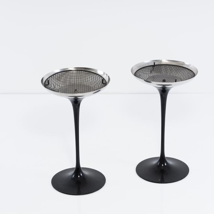 Bild 1 zu Objekt, Set of two 'Pedestal' ashtrays, 1960, Eero Saarinen, Knoll International, New York, 152B 523