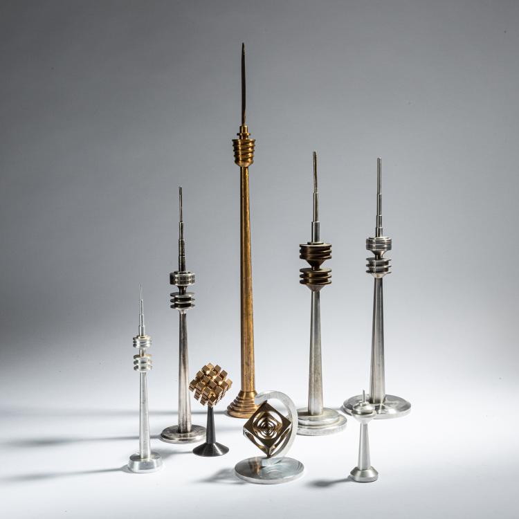 Bild 1 zu Objekt, Set of six television tower models and two small sculptures, 1960-1980s, Deutschland, 152B 510