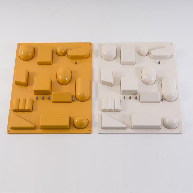 Hauptbild zu Objekt, Set of two 'Utensilo' wall shelves, 1969, Doroth&eacute;e Becker, Design M, Maurer Ingo, M&uuml;nchen, 152B 509