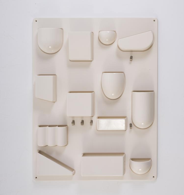 Bild 1 zu Objekt, Set of two 'Utensilo' wall shelves, 1969, Doroth&eacute;e Becker, Design M, Maurer Ingo, M&uuml;nchen, 152B 509