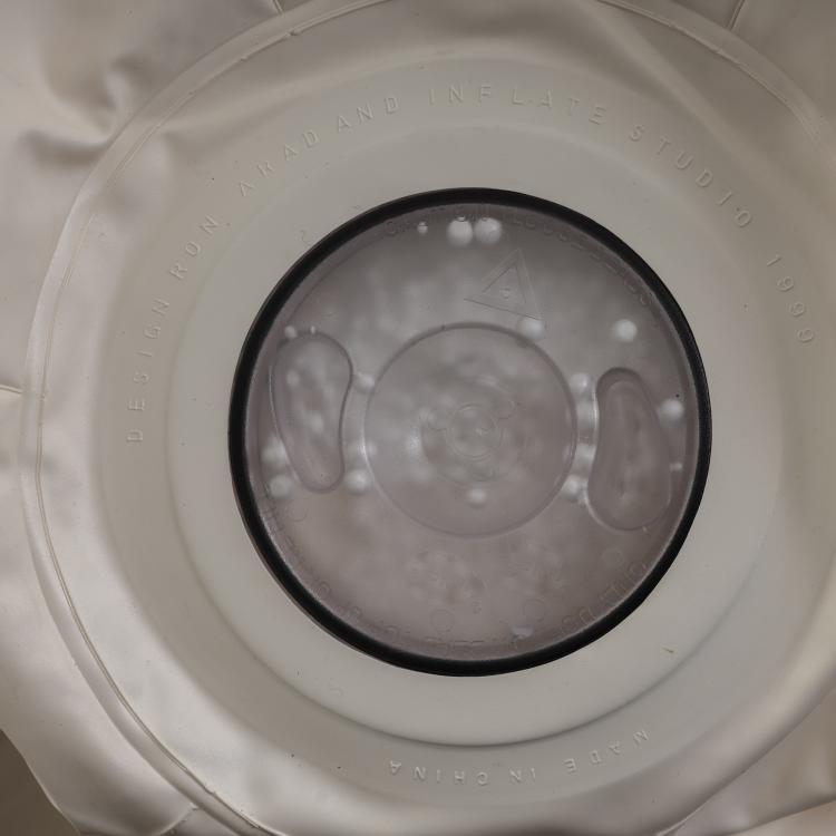 Bild 3 zu Objekt, 'Memo' beanbag chair, 1999., Ron Arad, Inflate Studio, London, 152B 599