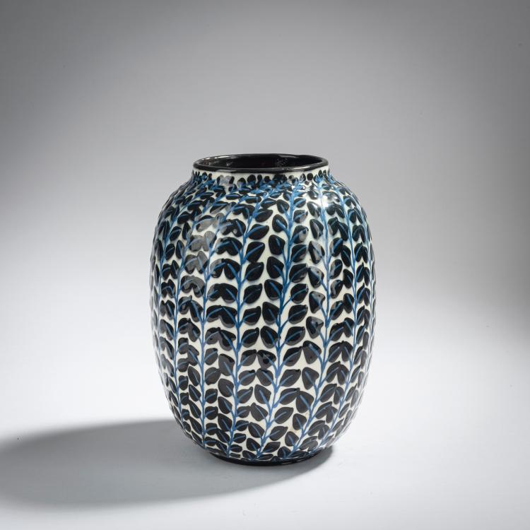 Hauptbild zu Objekt, Vase 'Leaves', 1910-11, Max Laeuger, Laeuger, Max, Kandern, 153C 553