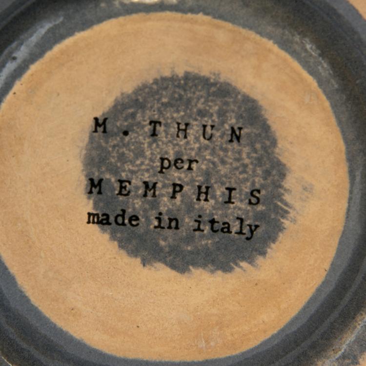 Bild 3 zu Objekt, Prototyp Teekanne 'Nefertiti', Prototyp Vase 'Tuja', 1981, Matteo Thun, Memphis, Mailand, 152A 132