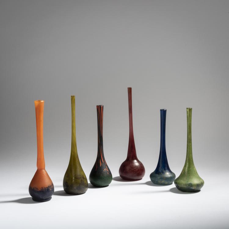 Bild 1 zu Objekt, Sechs Vasen 'Berluze', um 1910, Daum Fr&egrave;res, Nancy, 153B 147