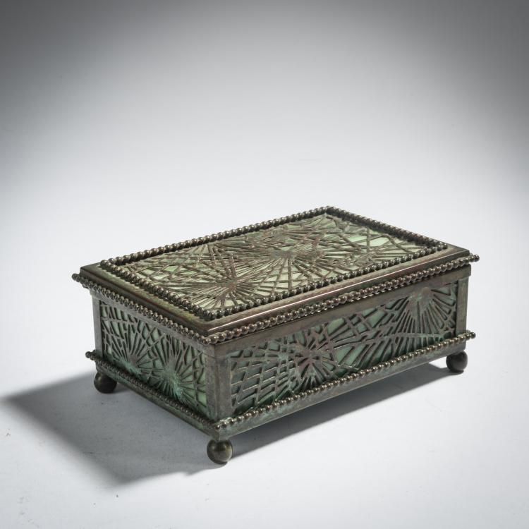 Bild 8 zu Objekt, 'Grapevine' writing set, c. 1920, Tiffany Studios, New York, 153C 660