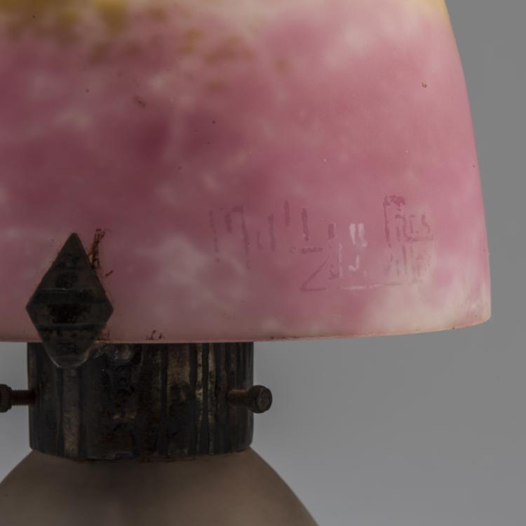 Bild 2 zu Objekt, Tischleuchte, 1920er Jahre, Muller Fr&egrave;res, Lun&eacute;ville, 153B 267