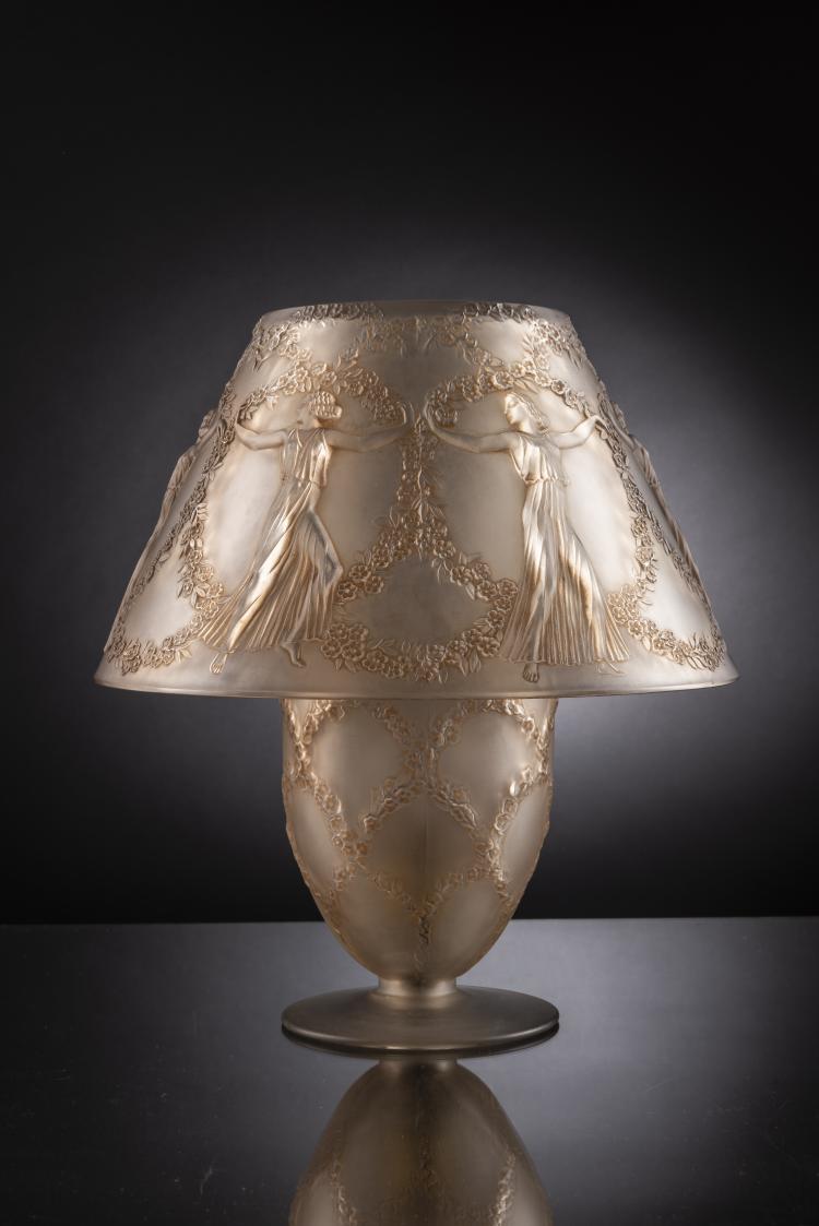 Bild 5 zu Objekt, Tischleuchte 'Six Danseuses', 1931, Ren&eacute; Lalique, Lalique, Ren&eacute;, Wingen-sur-Moder, 153A 42