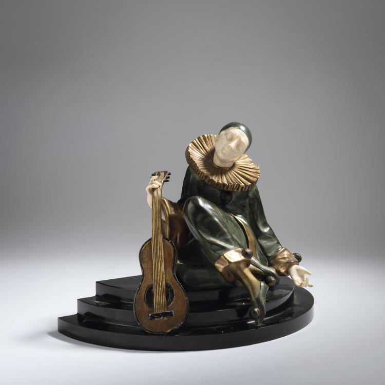 Hauptbild zu Objekt, Pierrot with guitar, 1925, Alfred Gilbert, 153C 432