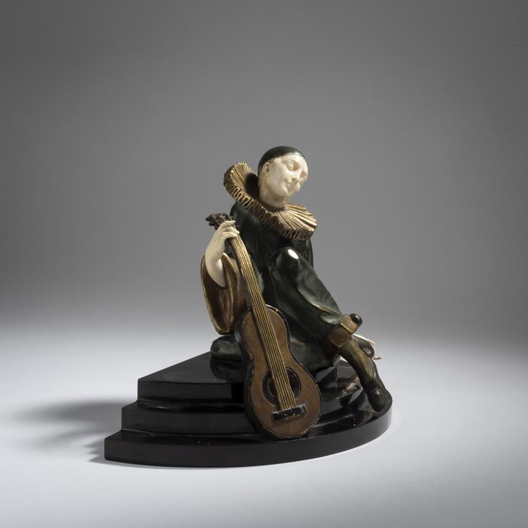 Bild 1 zu Objekt, Pierrot with guitar, 1925, Alfred Gilbert, 153C 432