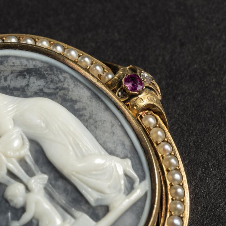 Bild 2 zu Objekt, Medallion brooch, c. 1850-60, Europa, 153C 700