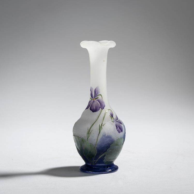 Hauptbild zu Objekt, Kleine Vase 'Violettes', um 1910, Daum Fr&egrave;res, Nancy, 153B 151