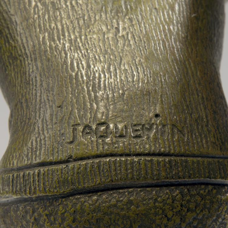 Bild 6 zu Objekt, 'Skier', c. 1925, Jean Jacquemin, 153C 437